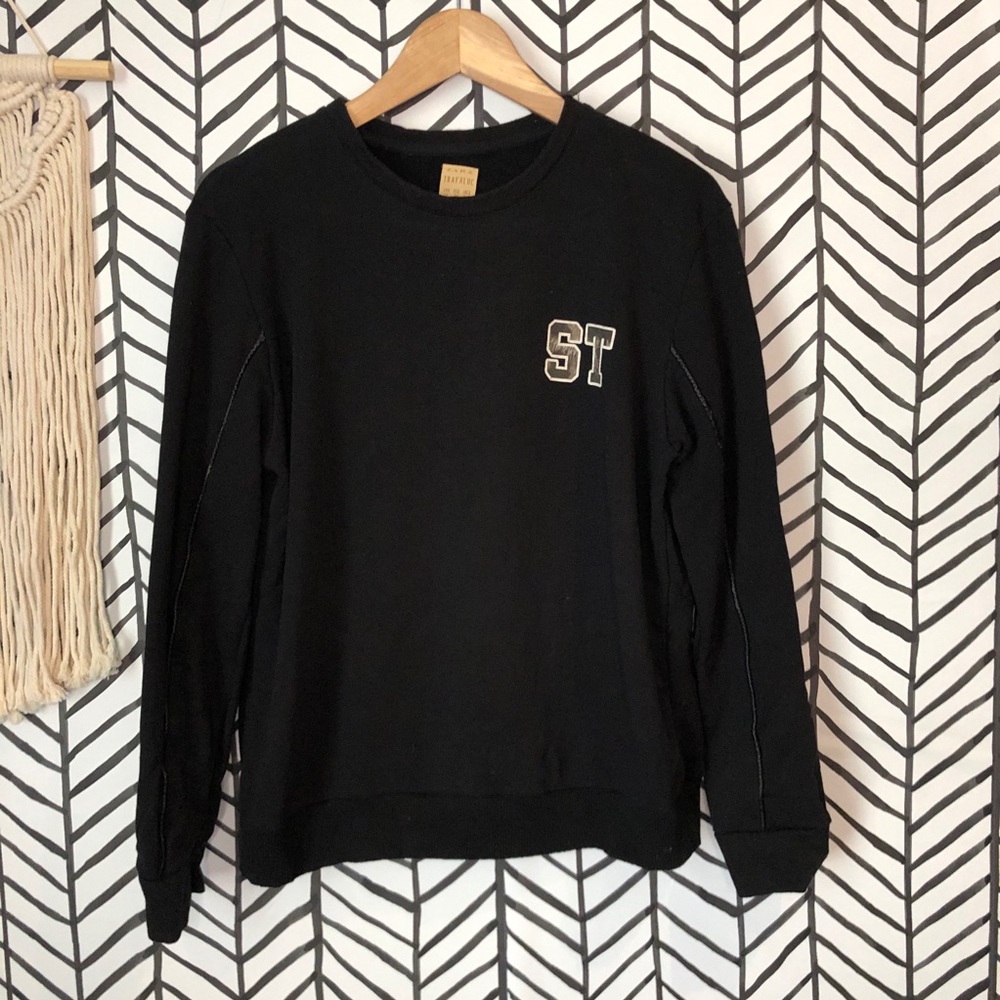 ZARA Trafaluc Crewneck Sweater